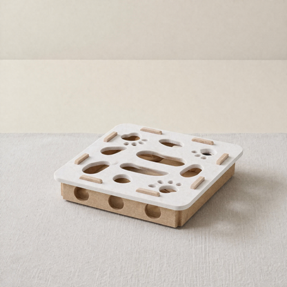 Brinquedo interativo para gatos branco arranhador 