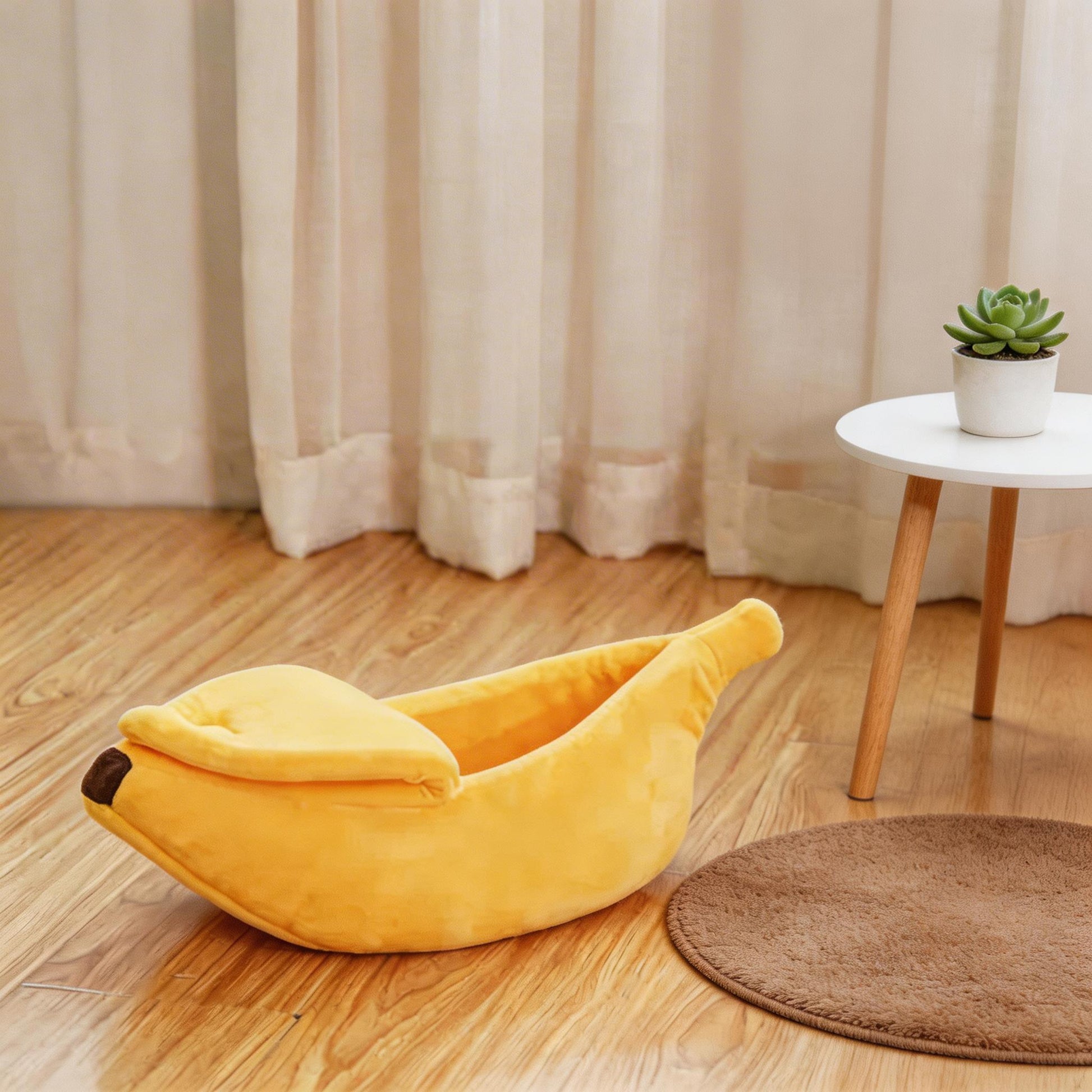 Cama banana para gatos com formato criativo e estrutura confortável