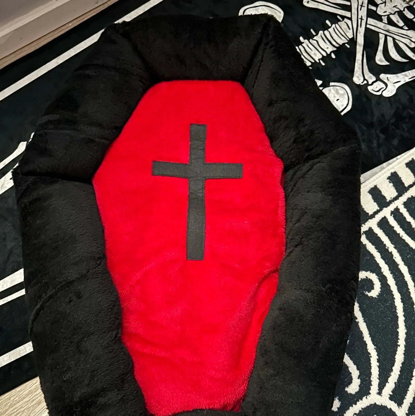 Cama túmulo para gatos nos dias das bruxas