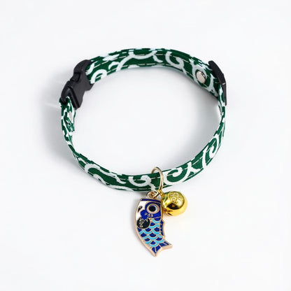 Coleira para gatos com pingente peixe azul