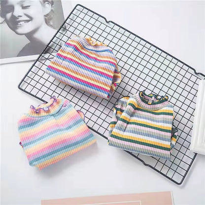 Roupa para gatos disponível em várias cores