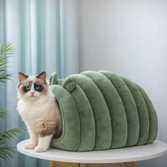 Cama para gatos tipo casulo confortável e fechada