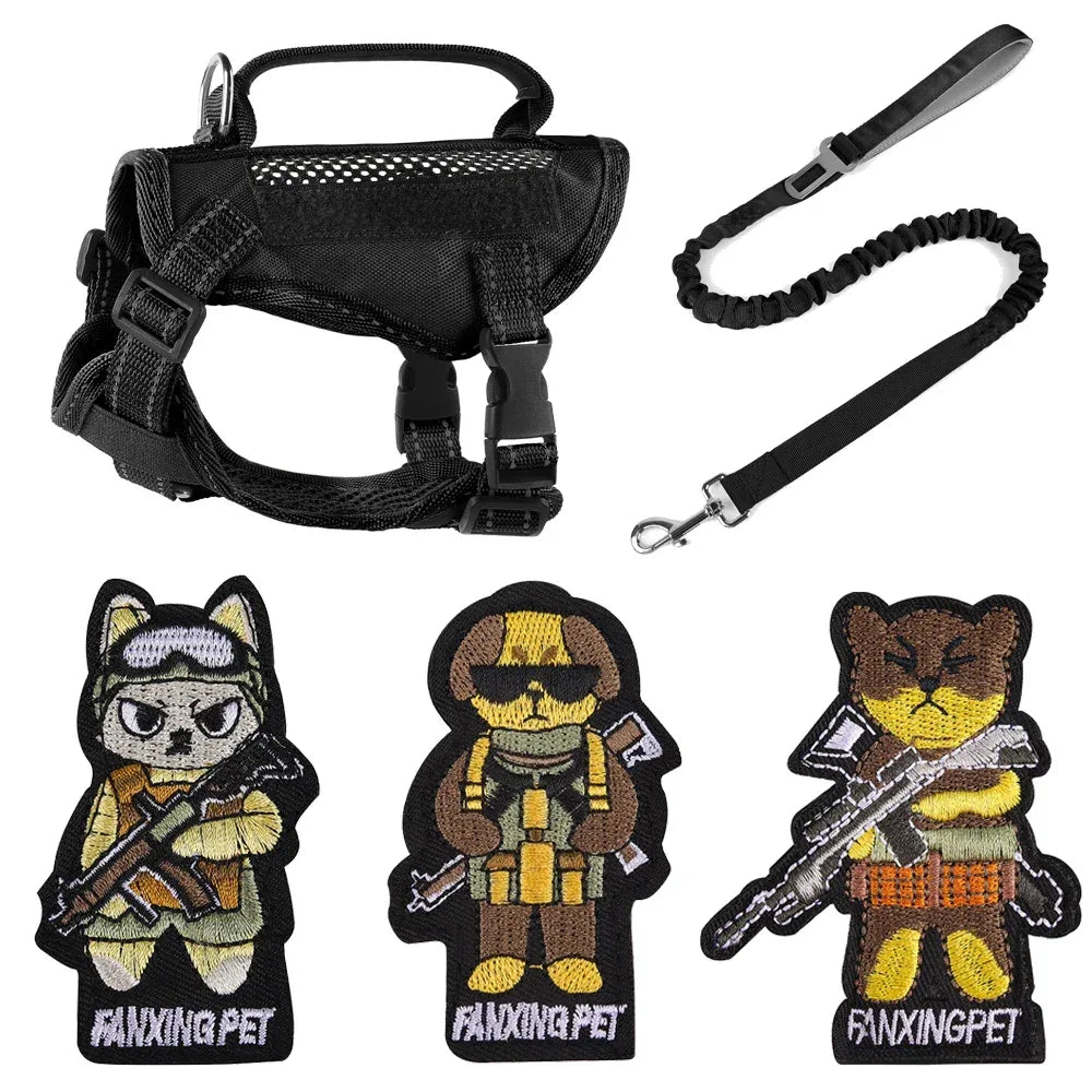 Peitoral para gatos preto com emblemas 