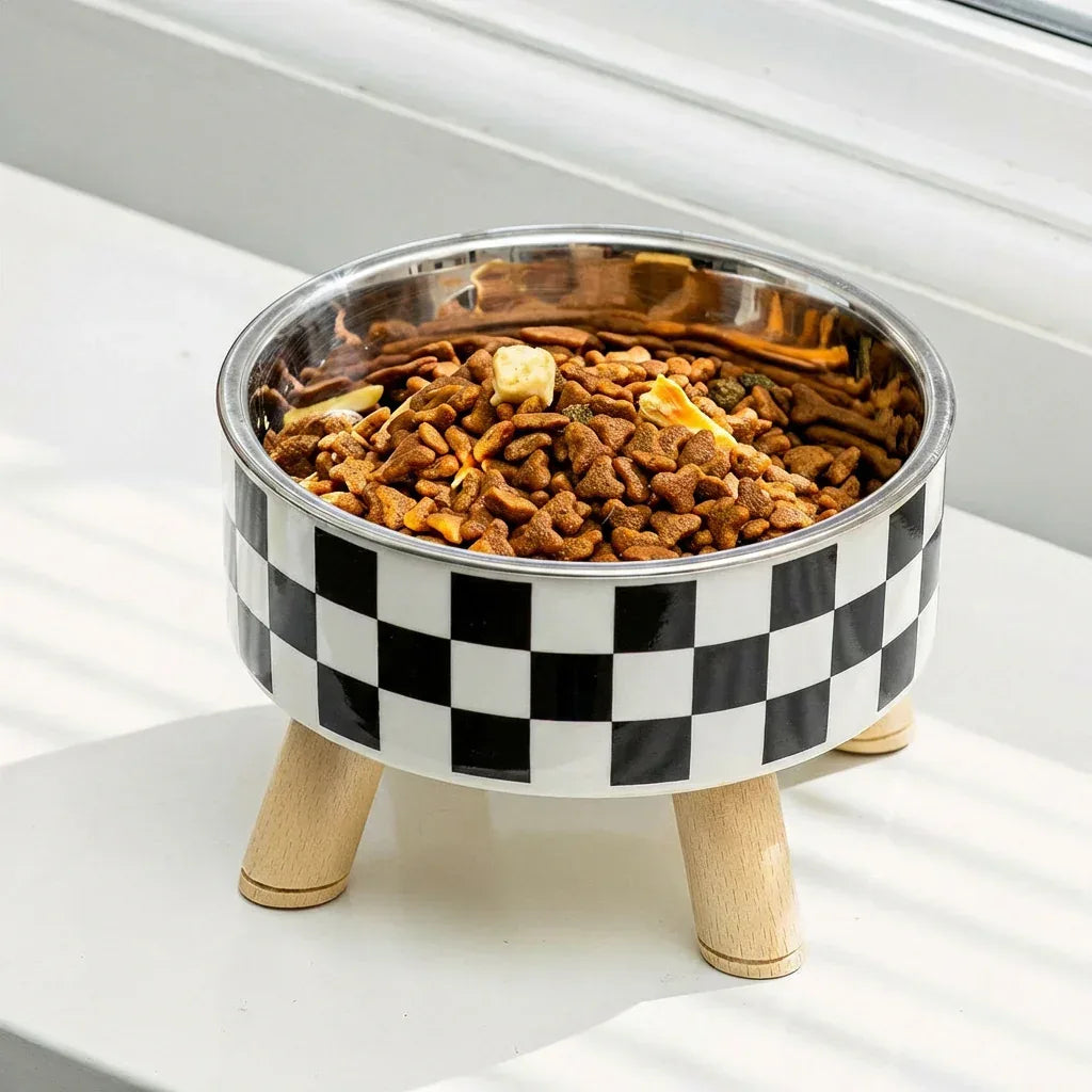 Comedouro para gatos elevado com estampa xadrez preto e branco