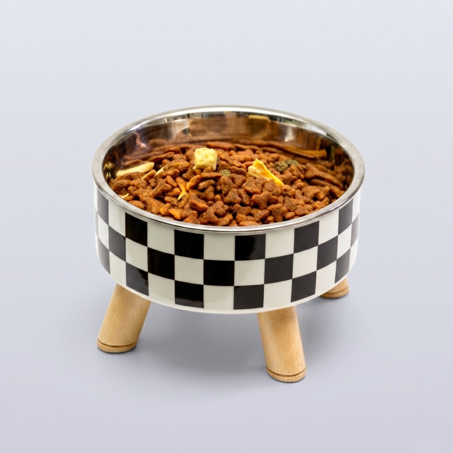 Tigela para gatos inox em fundo neutro